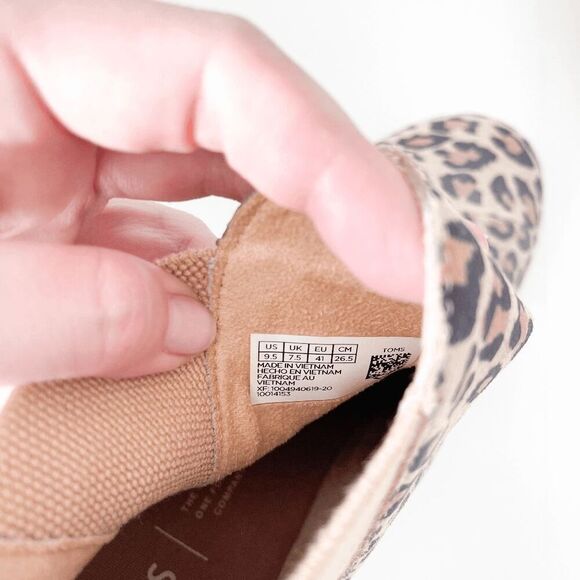 NWOT Toms Womens Kelsey Wedge Booties Leopard Print Size 9.5 - Picture 6 of 8